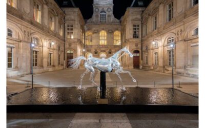 ¡El caballo metálico Zeus se invita a sí mismo a Estrasburgo!
